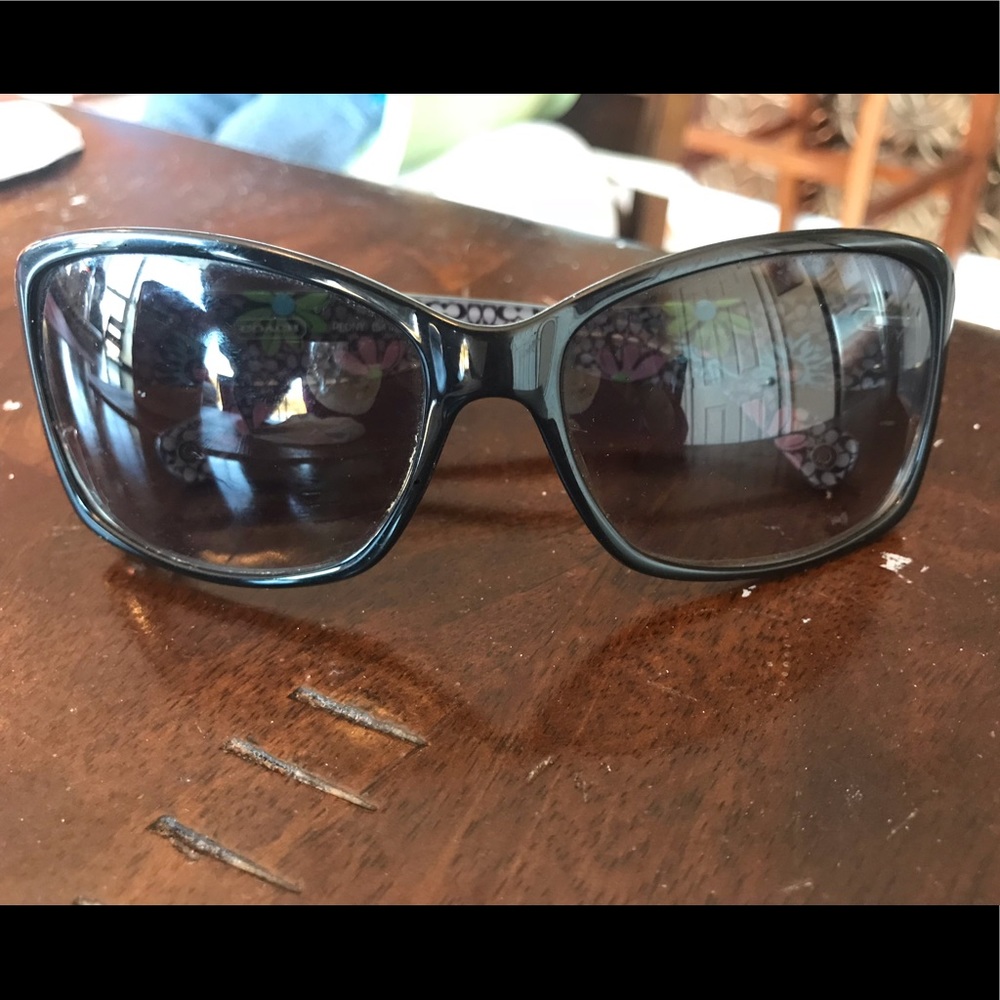 Coach Sunglasses (black)